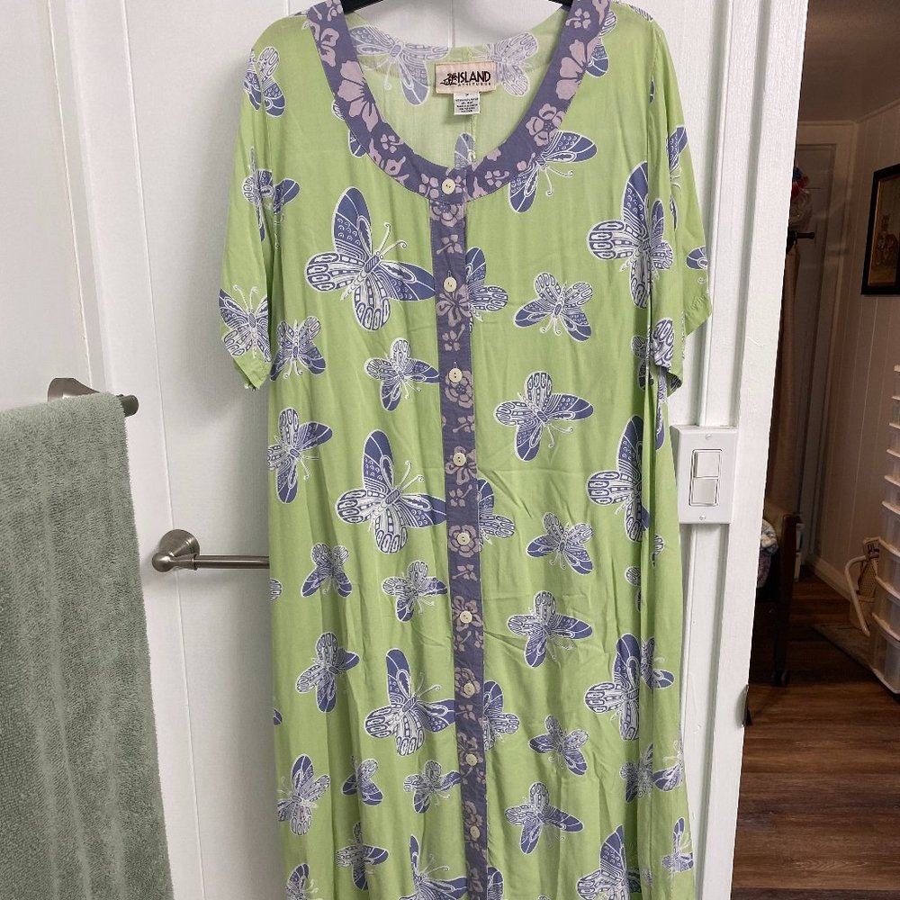 Vintage 1980s Hawaiian Muumuu Dress Island Attitudes, Summer Sun Dress Butterfly